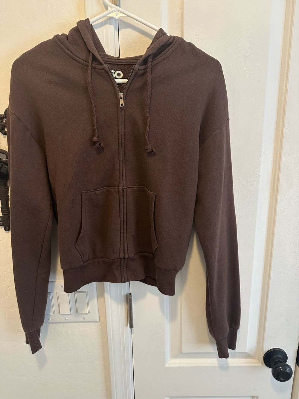 Teen girls/Unisex brown full zip hoodie by SO size XSmall